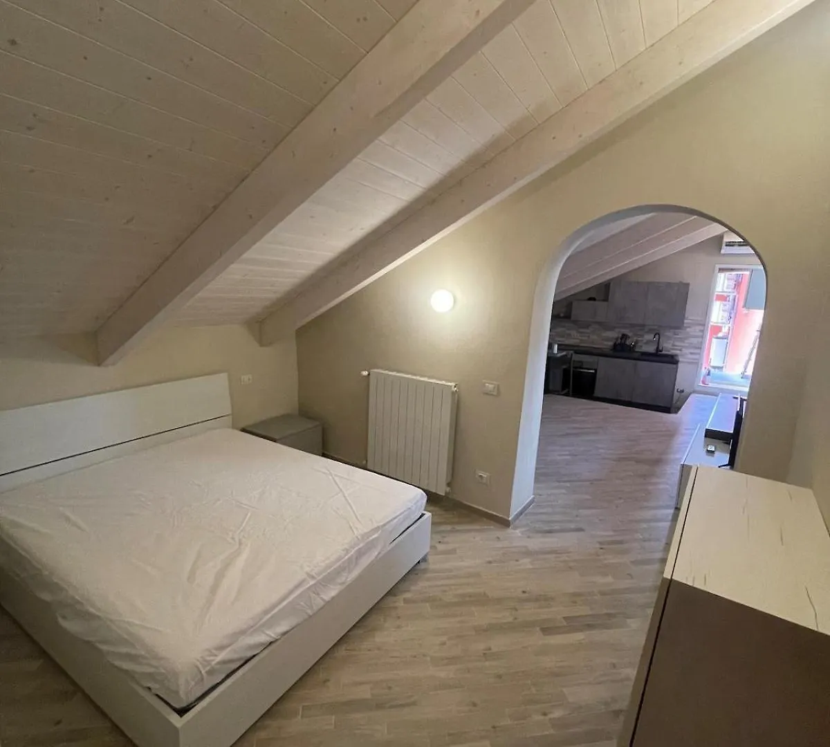 La Mansarda Di Daniele Apartment Albenga